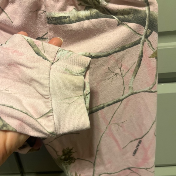 Toddler Girl PJ’s - Picture 6 of 8